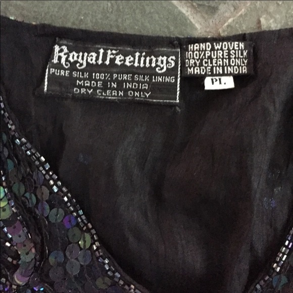 Vintage Royal Feelings 100% Silk black sequin short sleeve V neck top - Picture 4 of 8